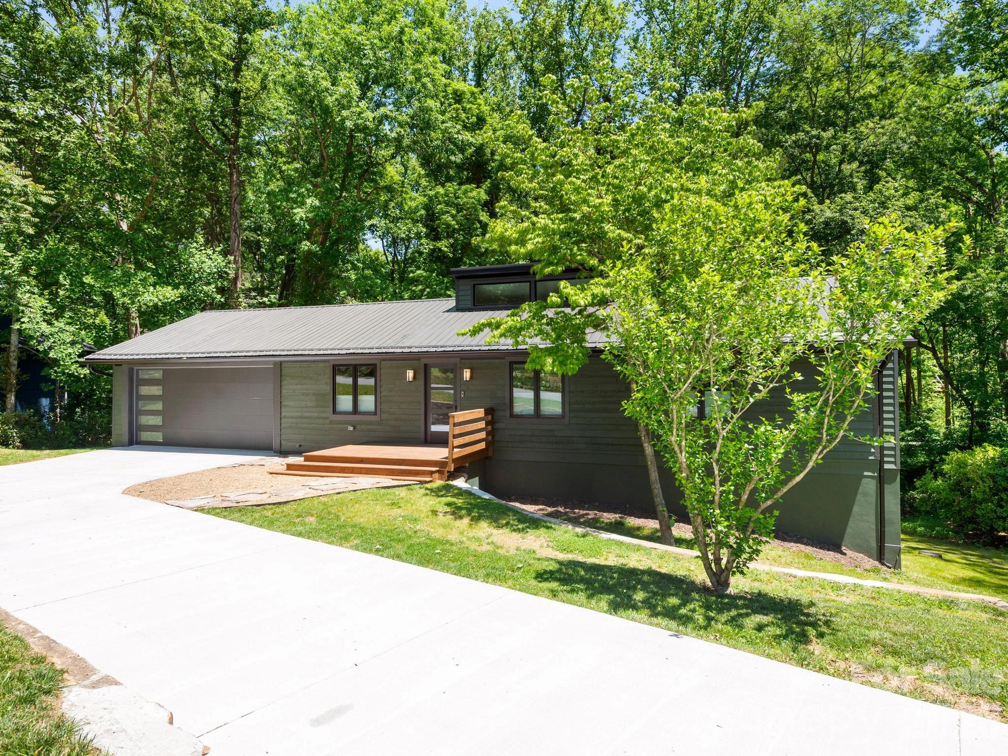 17 Muirfield Drive Arden NC 28704