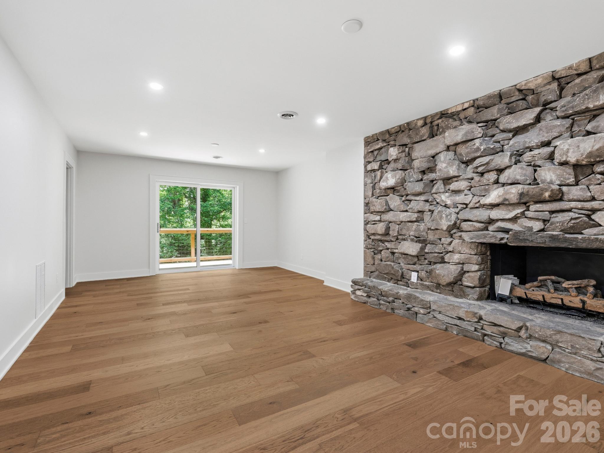 17 Muirfield Drive Arden NC 28704