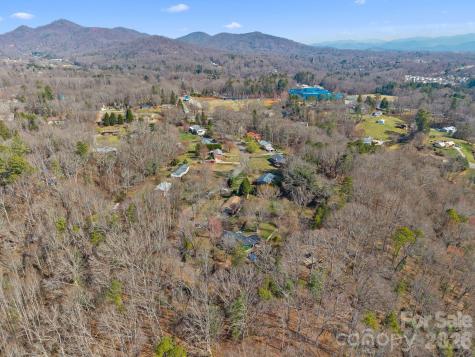 33 Fairfield Drive Candler NC 28715