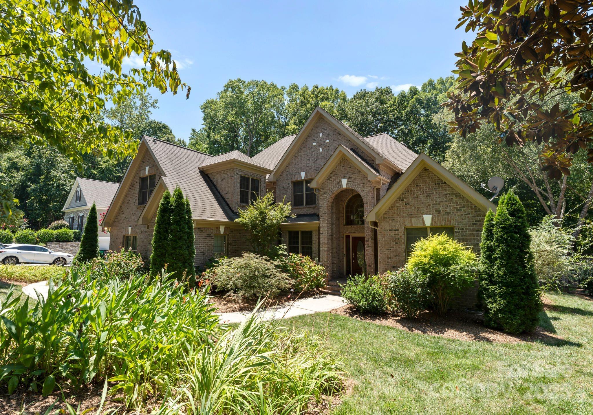 2317 Mount Isle Harbor Drive Charlotte NC 28214