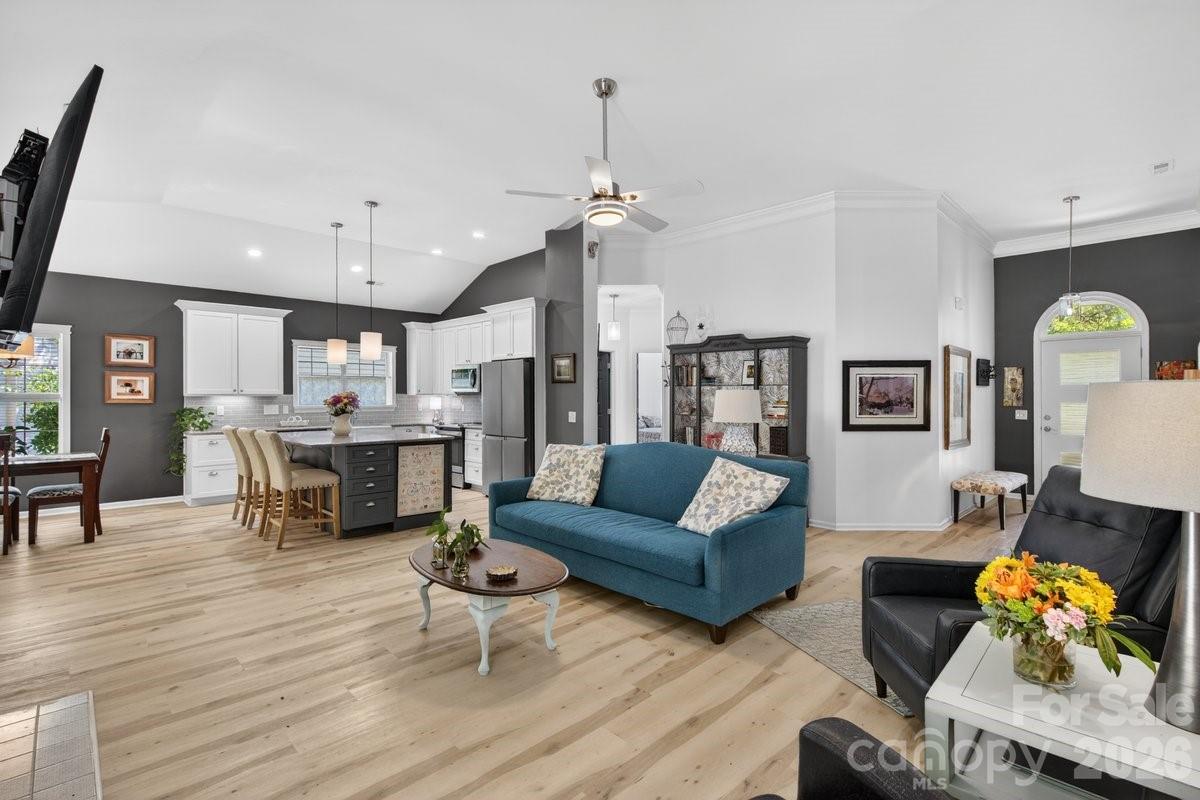 11219 Isthmus Court Charlotte NC 28215