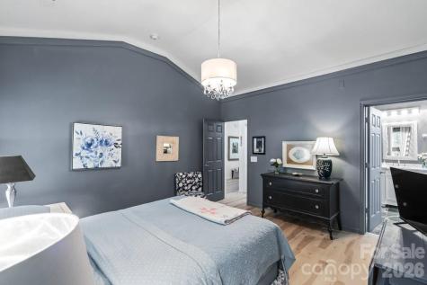 11219 Isthmus Court Charlotte NC 28215