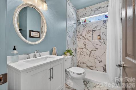 11219 Isthmus Court Charlotte NC 28215