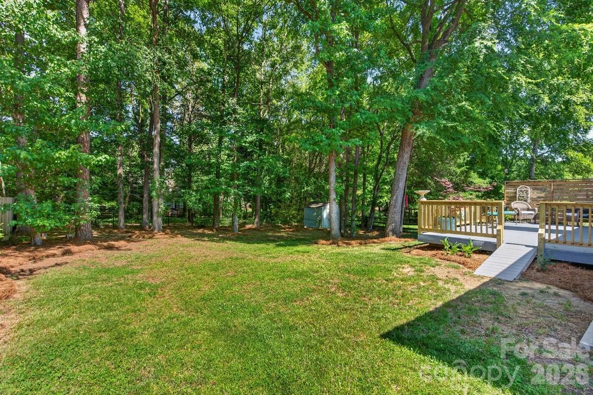 11219 Isthmus Court Charlotte NC 28215