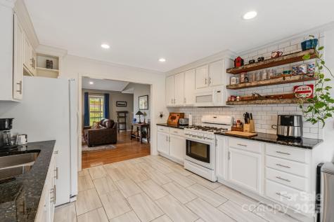 14 H G Buckner Meadow Road Alexander NC 28701