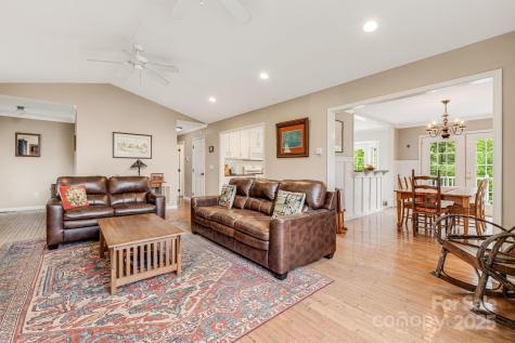 14 H G Buckner Meadow Road Alexander NC 28701