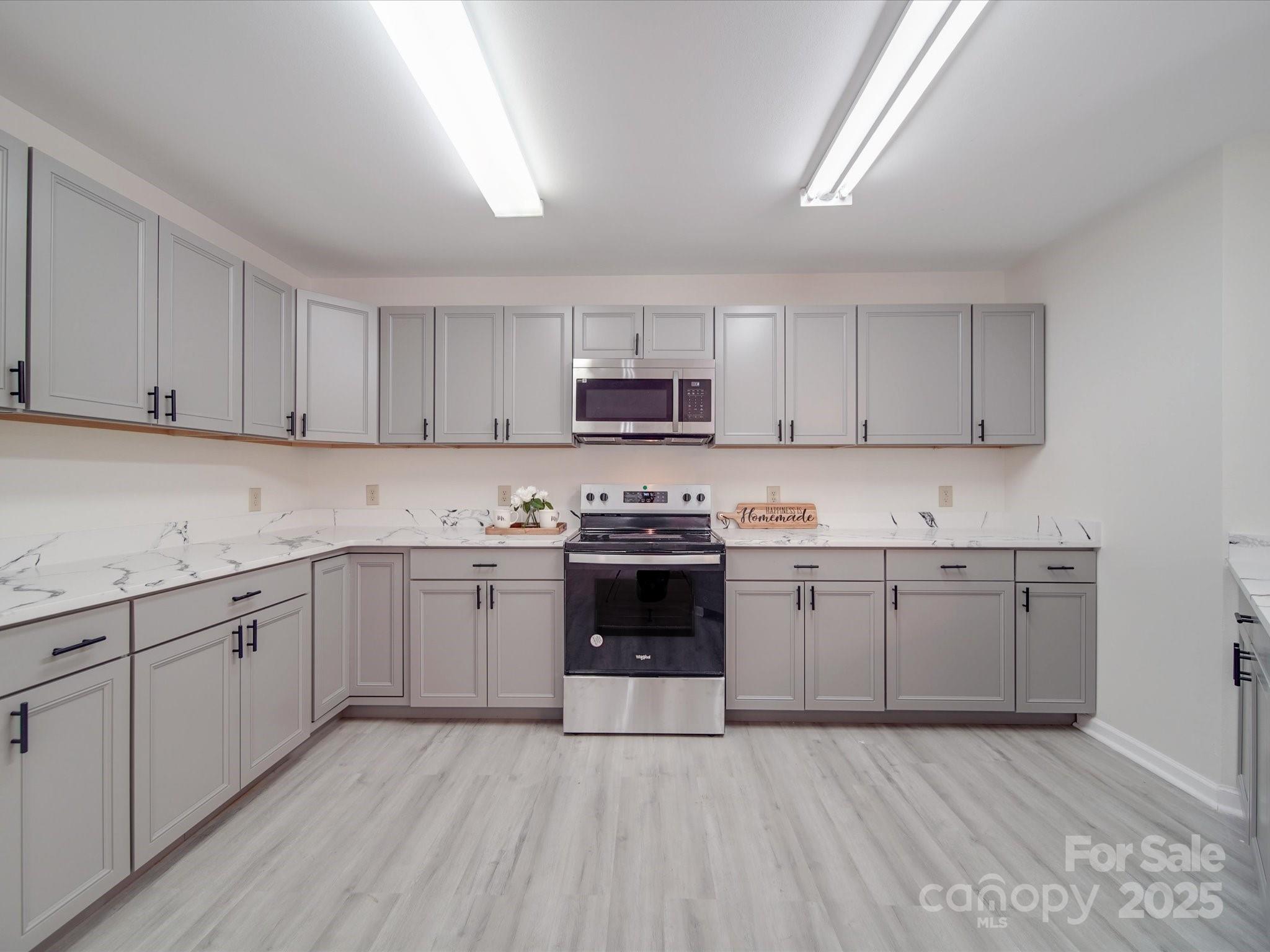 3227 Deshler Morris Lane Charlotte NC 28216