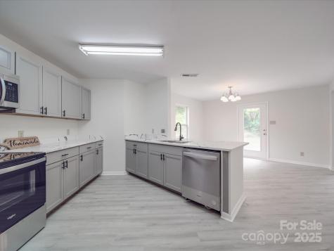 3227 Deshler Morris Lane Charlotte NC 28216