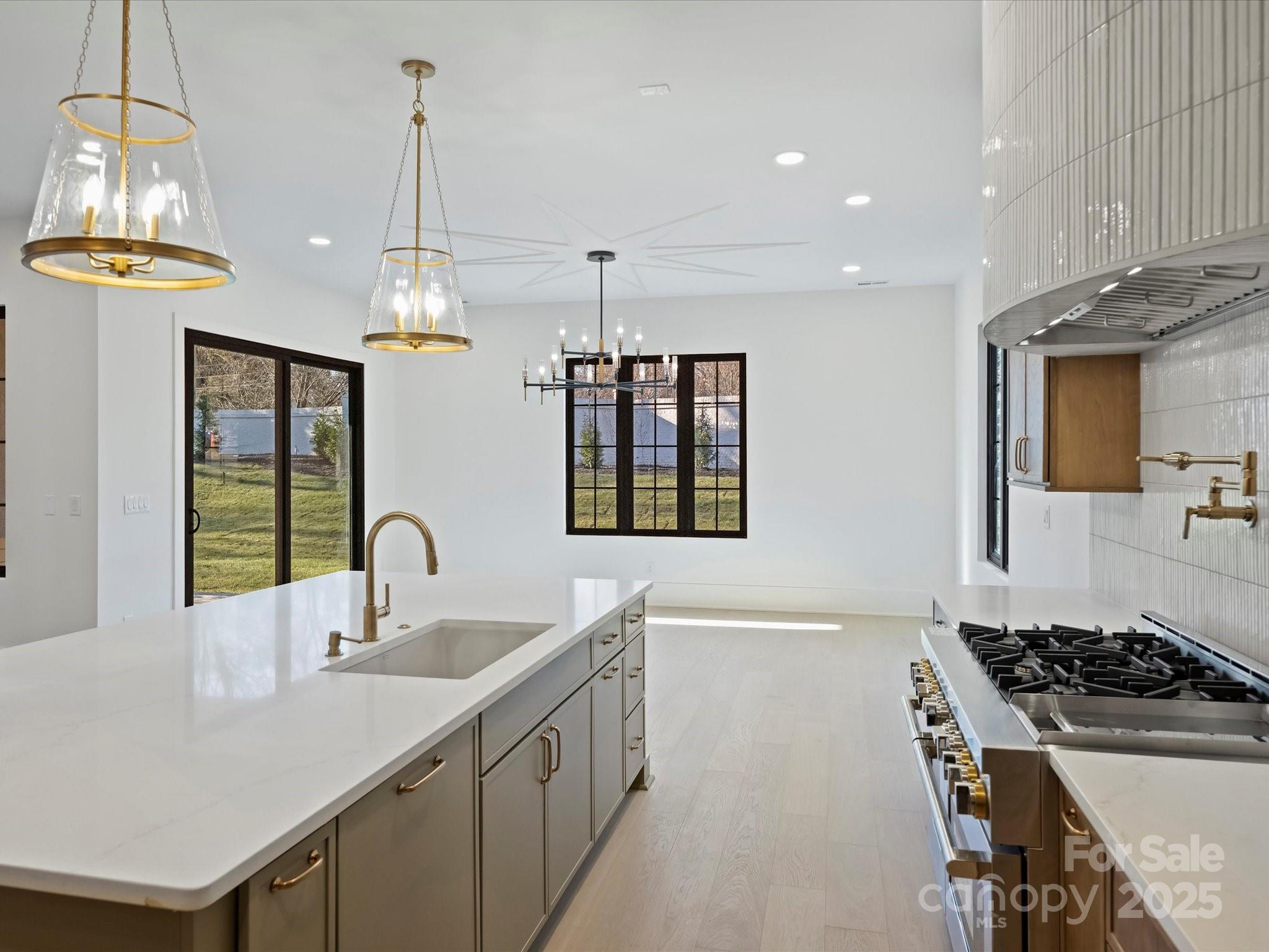 923 Laurel Creek Lane Charlotte NC 28211
