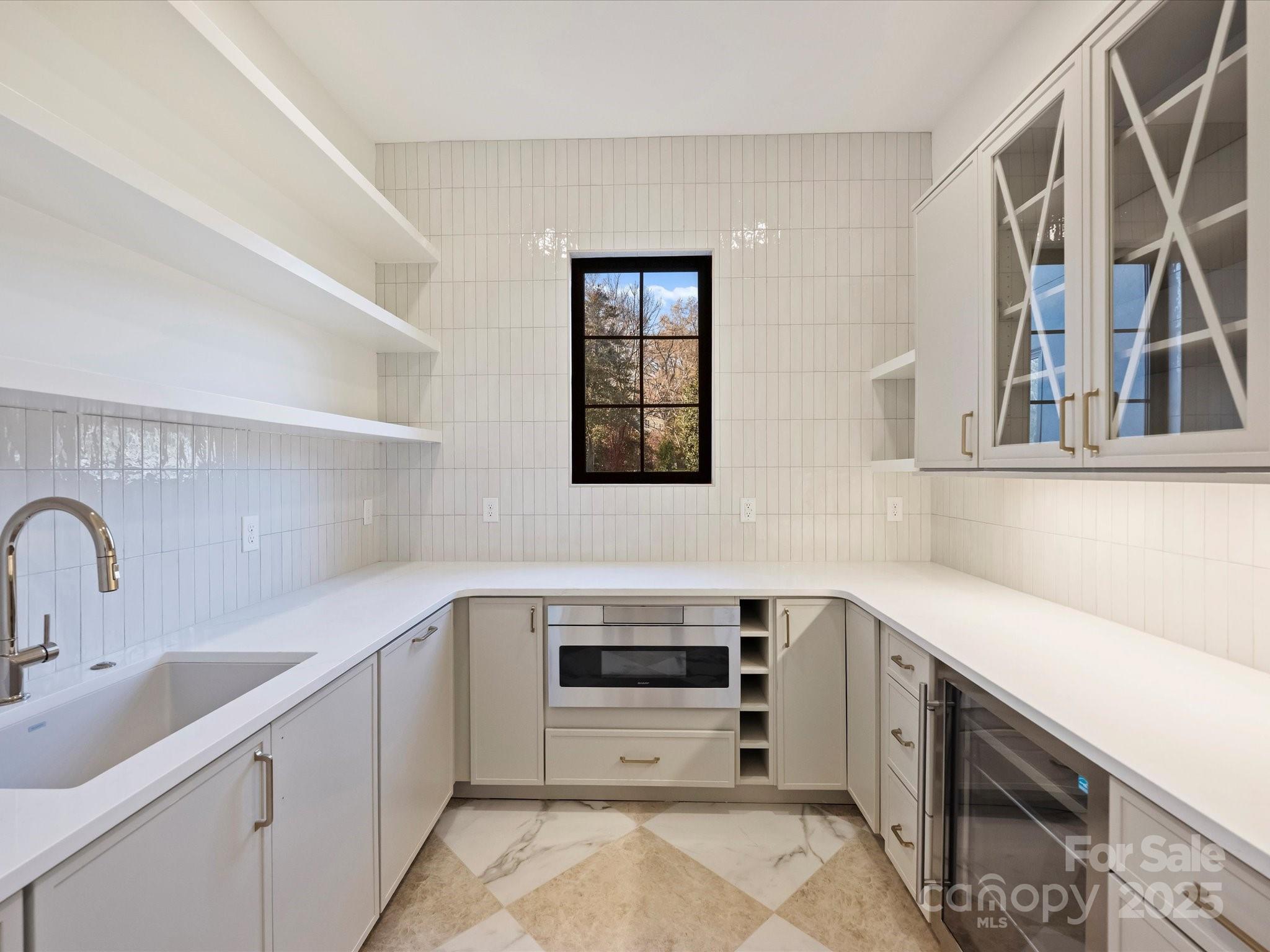 923 Laurel Creek Lane Charlotte NC 28211