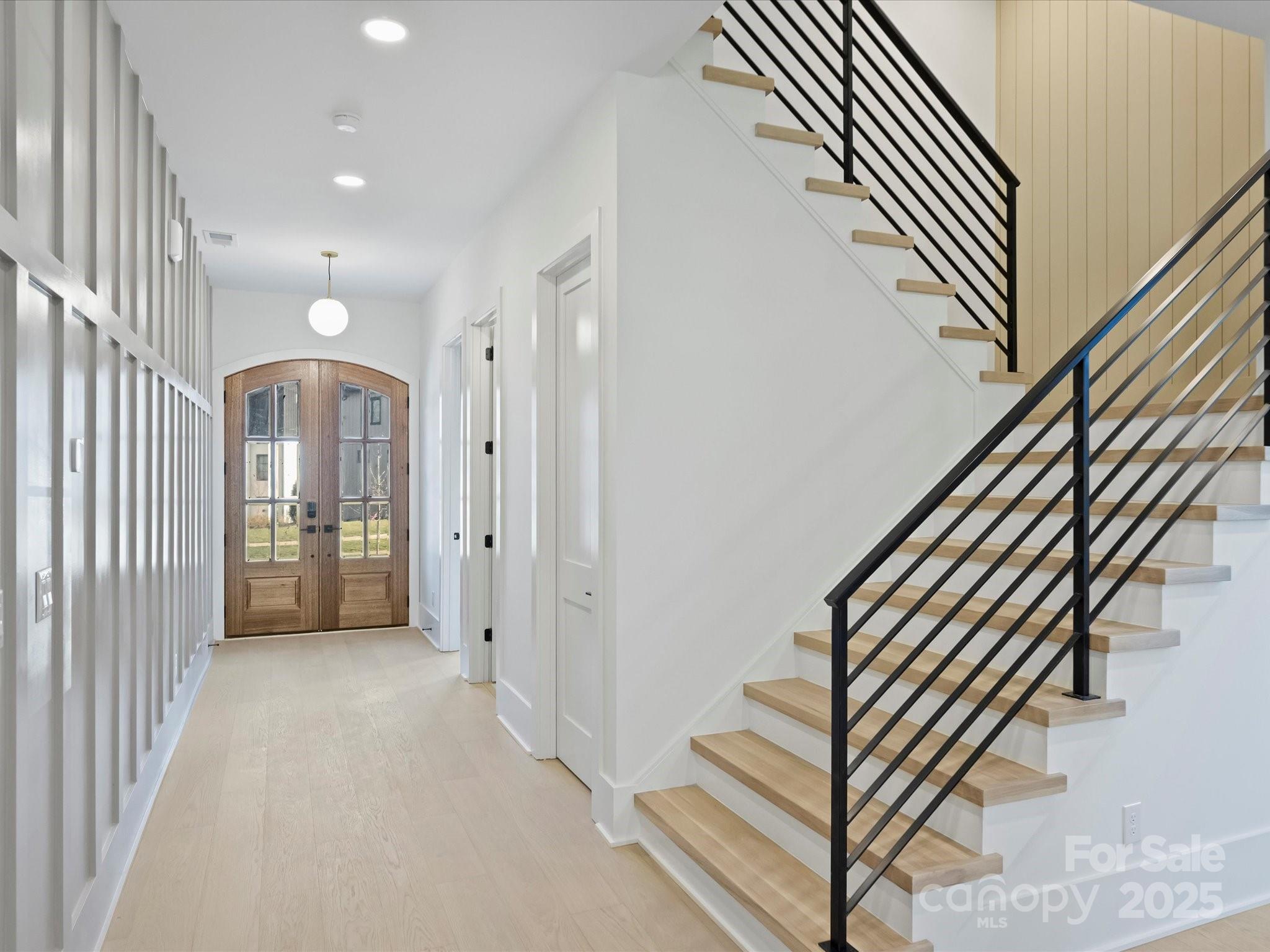 923 Laurel Creek Lane Charlotte NC 28211