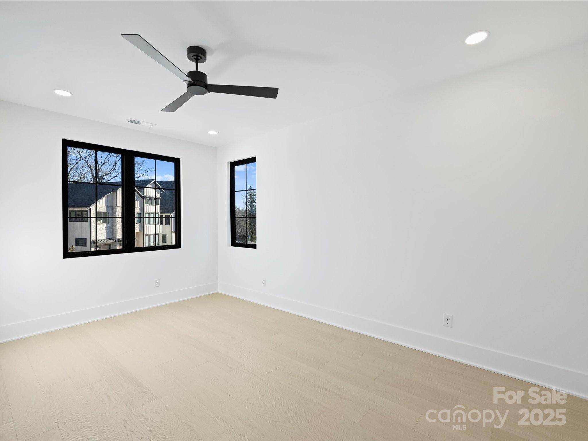 923 Laurel Creek Lane Charlotte NC 28211