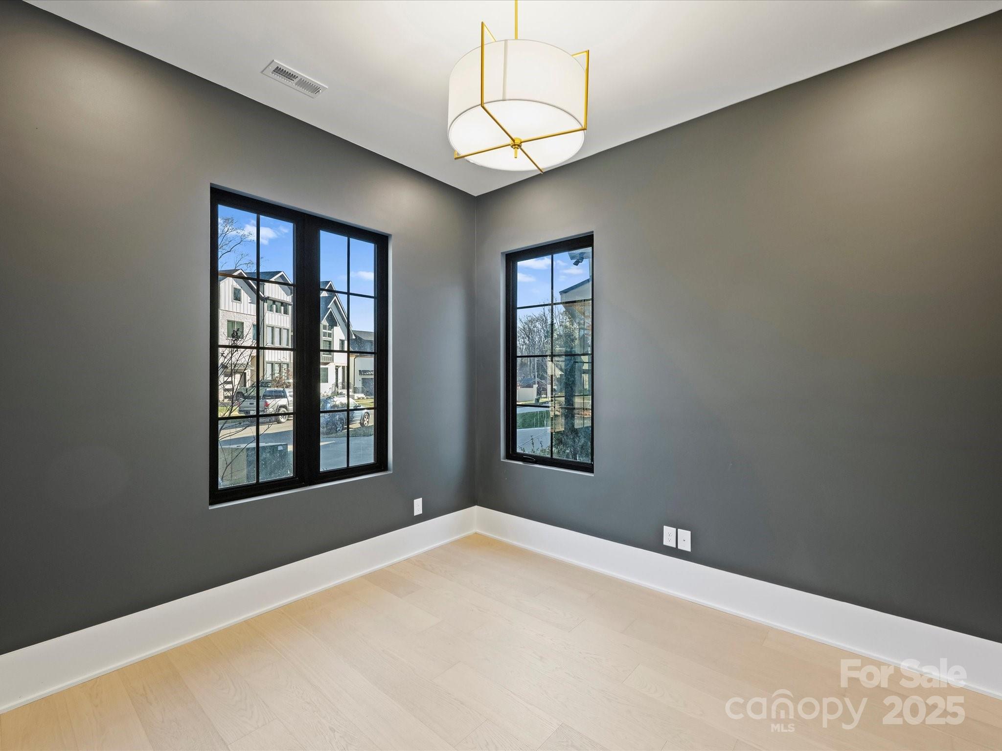 923 Laurel Creek Lane Charlotte NC 28211