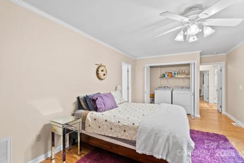 3 Azalea Terrace Asheville NC 28803