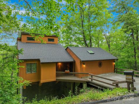 3 Azalea Terrace Asheville NC 28803