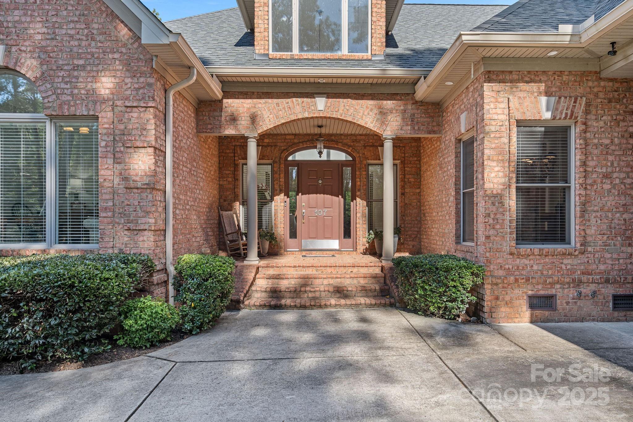 107 Kenway Loop Mooresville NC 28117
