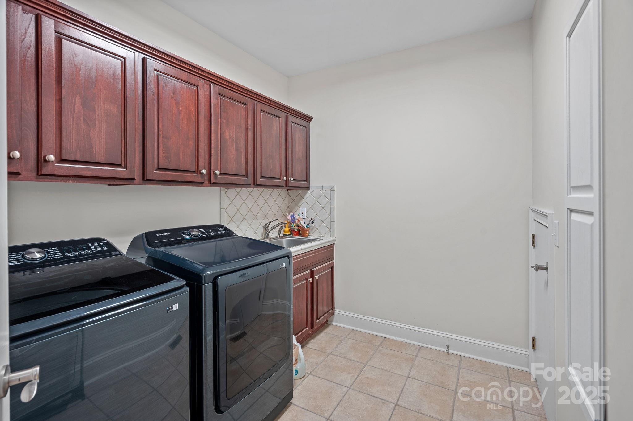 107 Kenway Loop Mooresville NC 28117