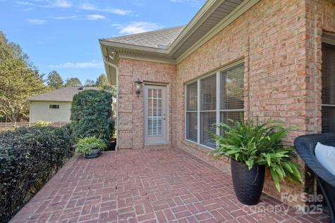 107 Kenway Loop Mooresville NC 28117