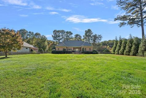 107 Kenway Loop Mooresville NC 28117