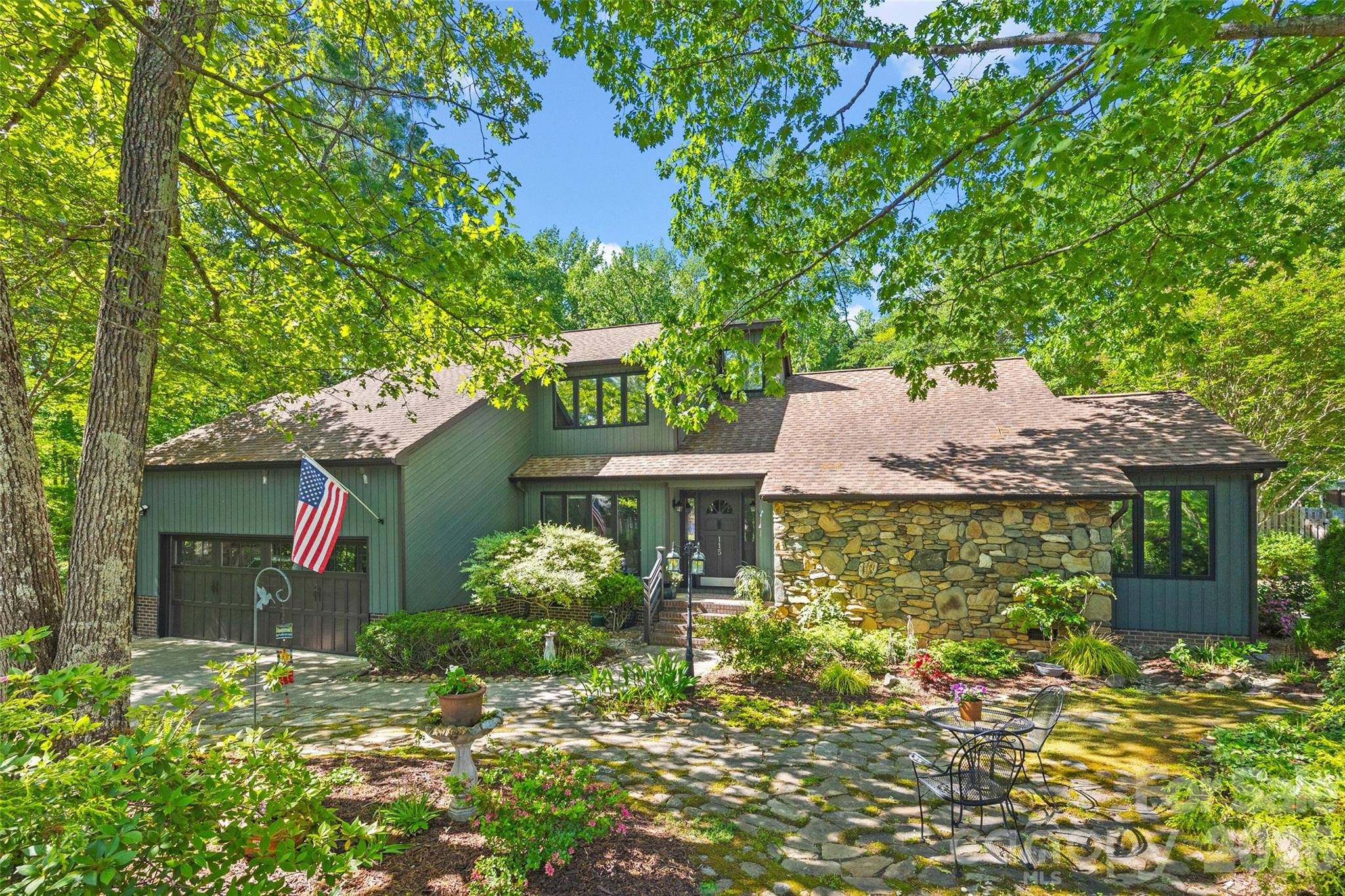 115 Kentberry Court Gastonia NC 28056