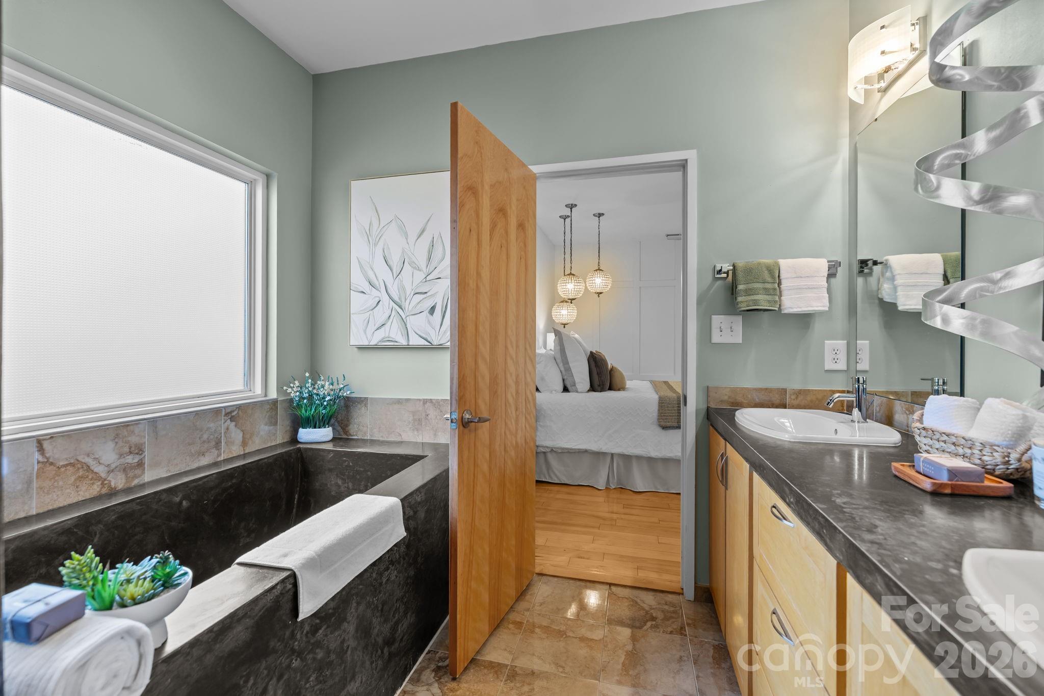 3534 Card Street Charlotte NC 28205