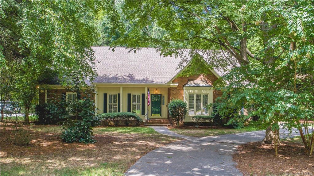 10320 Avondale Avenue Charlotte NC 28210