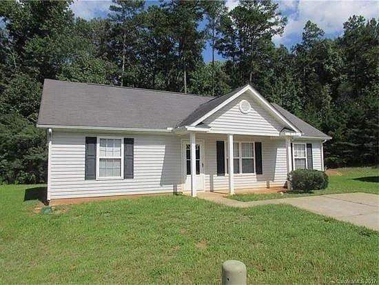 613 Gusty Court Charlotte NC 28208