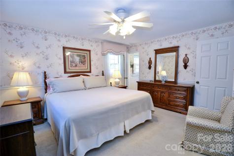 2404 Wedgewood Drive Salisbury NC 28146