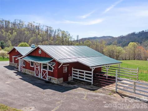 173 Odoms Chapel Road Bakersville NC 28705