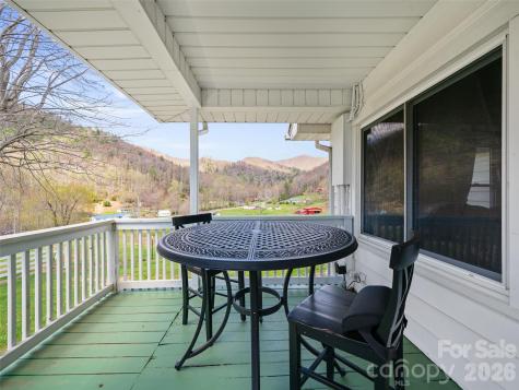 173 Odoms Chapel Road Bakersville NC 28705