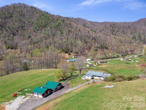 173 Odoms Chapel Road Bakersville NC 28705