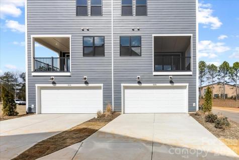 8038 Thimbleweed Circle Charlotte NC 28277