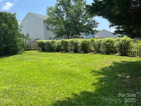 13409 Planters Row Drive Charlotte NC 28278