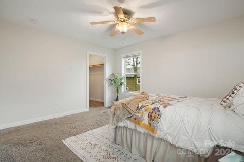 304 Hazel Mill Road Asheville NC 28806