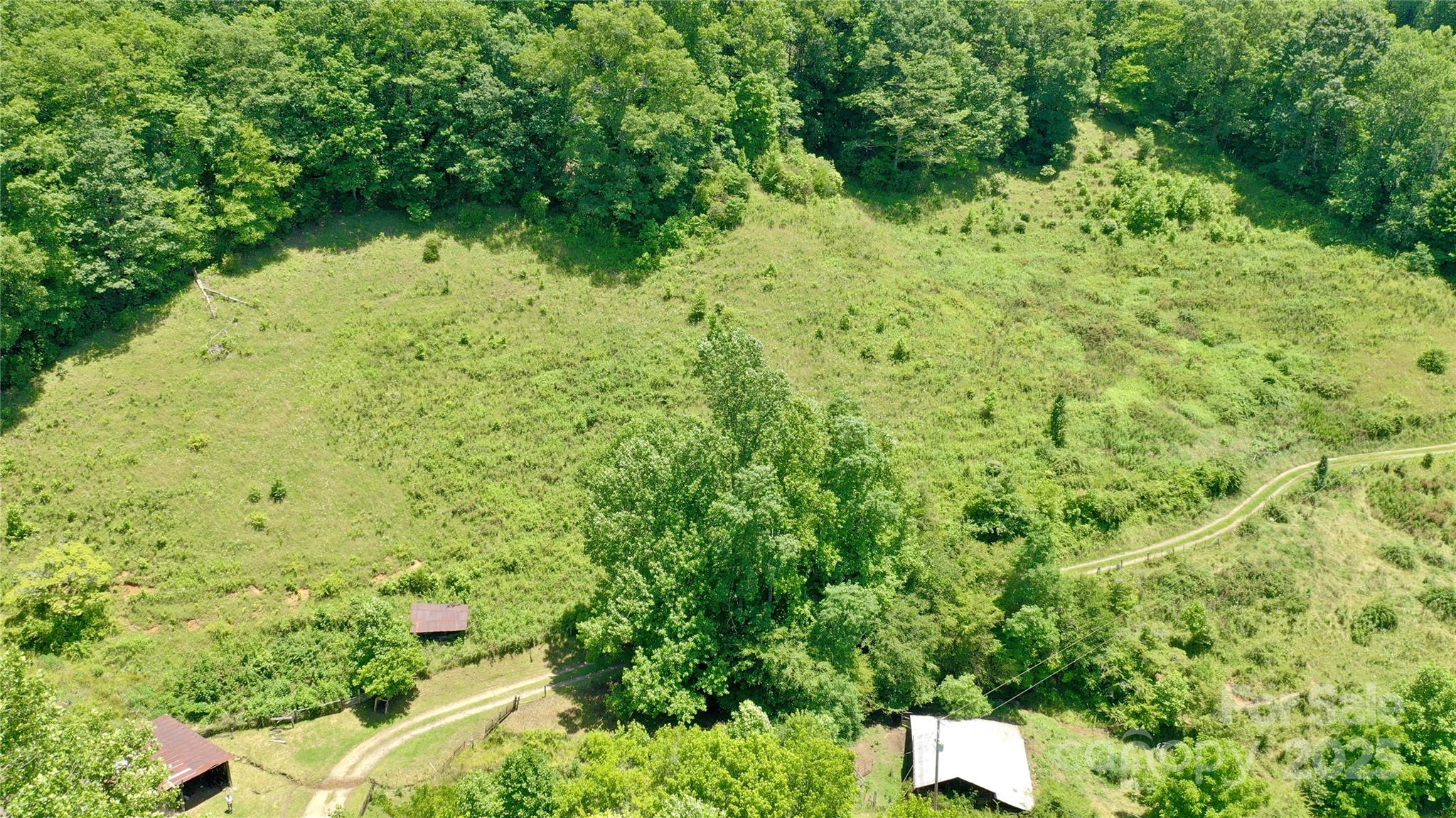 2087 Henry Road Sylva NC 28779