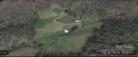 2087 Henry Road Sylva NC 28779