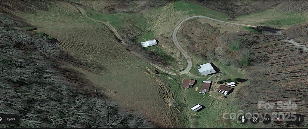 2087 Henry Road Sylva NC 28779