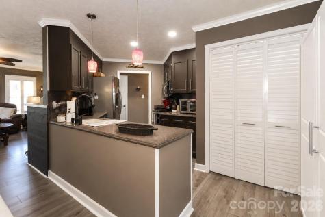 108 Garrison Drive Statesville NC 28677
