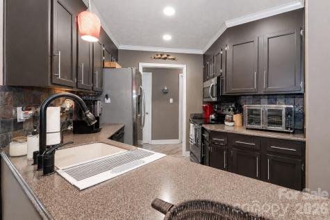 108 Garrison Drive Statesville NC 28677