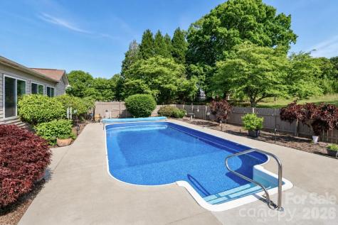 108 Garrison Drive Statesville NC 28677