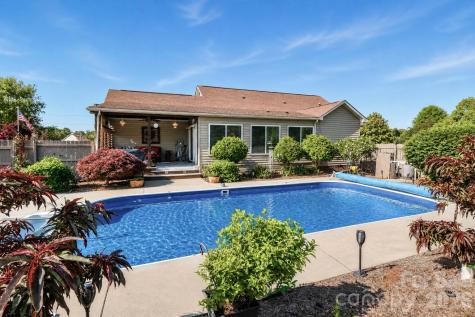 108 Garrison Drive Statesville NC 28677