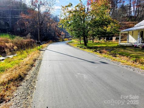 2812 Bald Mountain Road Burnsville NC 28714