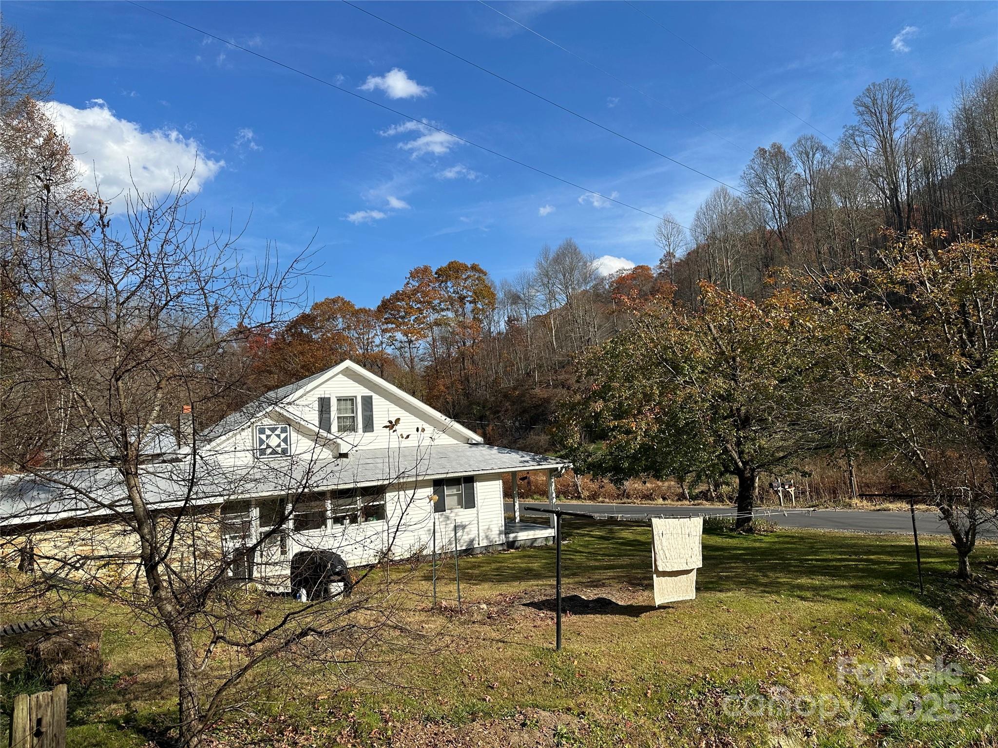 2812 Bald Mountain Road Burnsville NC 28714