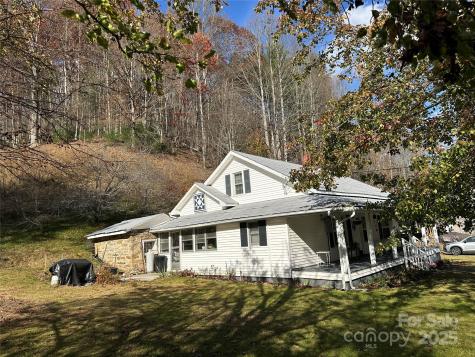 2812 Bald Mountain Road Burnsville NC 28714