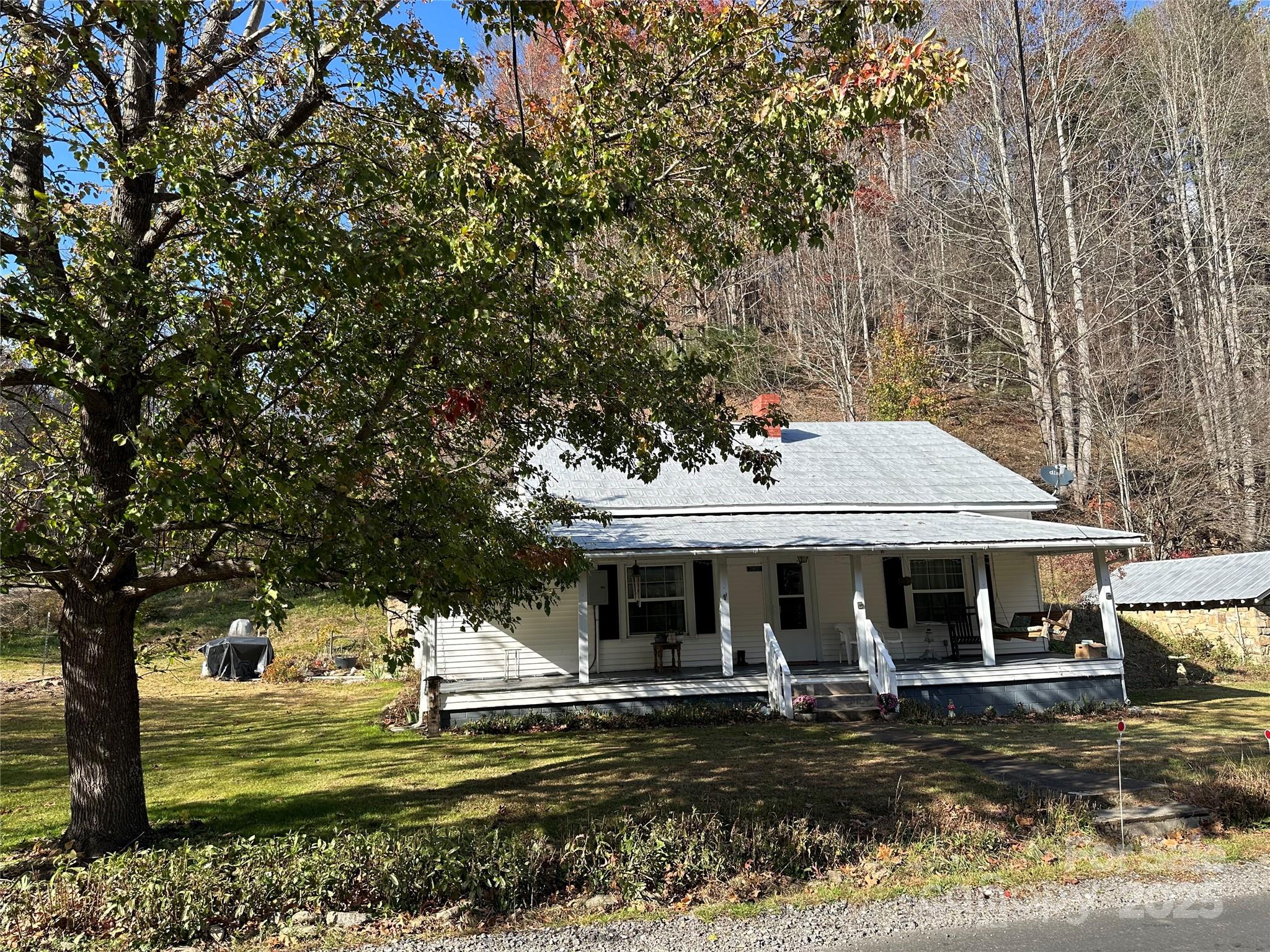 2812 Bald Mountain Road Burnsville NC 28714