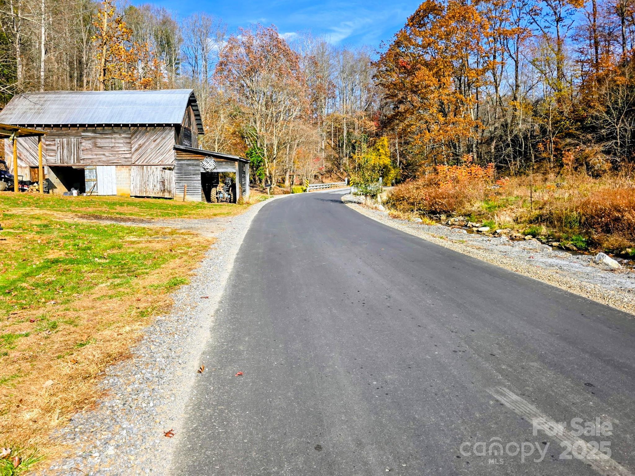 2812 Bald Mountain Road Burnsville NC 28714