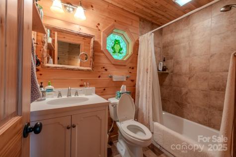 80 Dana Drive Bakersville NC 28777
