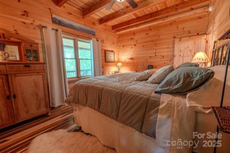 80 Dana Drive Bakersville NC 28777