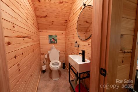 80 Dana Drive Bakersville NC 28777