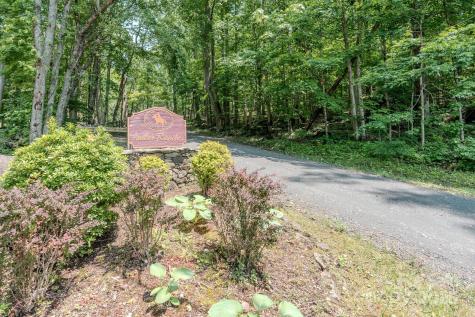 80 Dana Drive Bakersville NC 28777